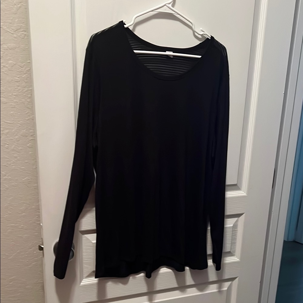 Old Navy Active Go Dry Black Long Sleeve Tee